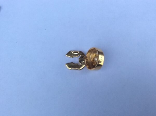 18 KT Gold Clip On Buttons - Image 3