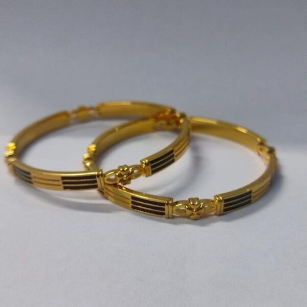 18KT & 22KT Gold Bangles - Image 6