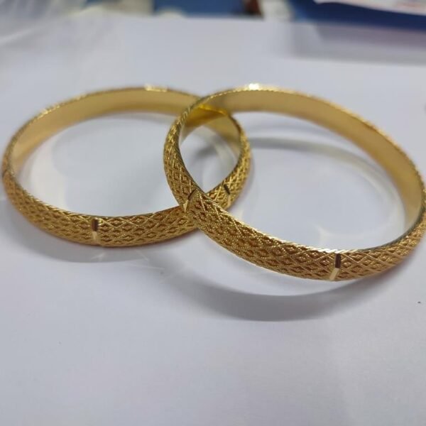 18KT & 22KT Gold Bangles - Image 9